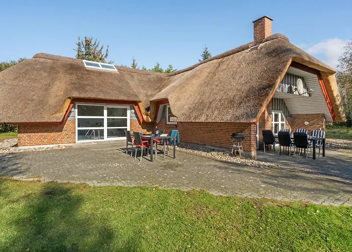 Holiday home Albin - 2-8km From The Sea By Interhome