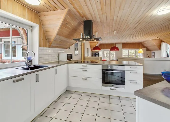 Albin - 2-8km From The Sea By Interhome *